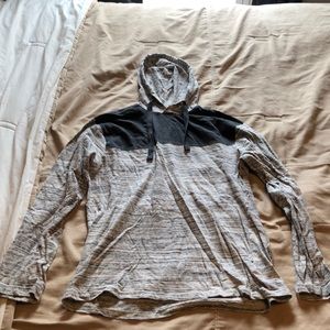 Hooded long sleeve shirt